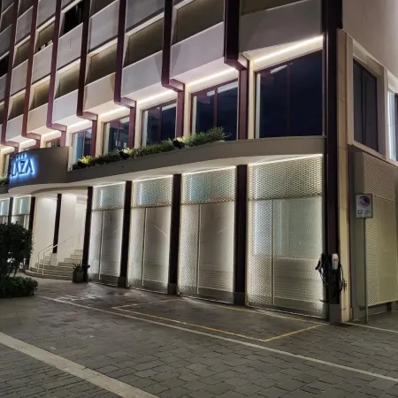Hotel Plaza