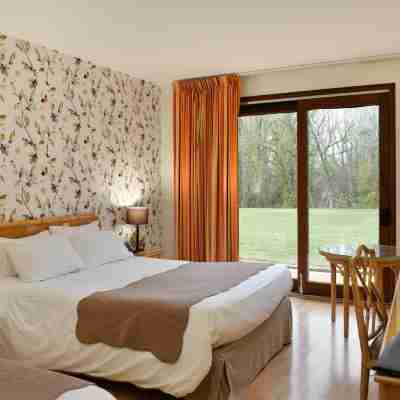 Logis Hôtel le Relais de Pouilly Rooms
