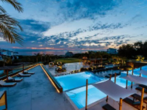 卡沃佐海濱酒店 布達拉斯酒店