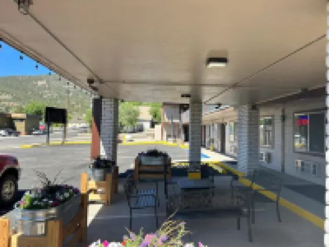 Hwy 50 Inn Hotels in Ely