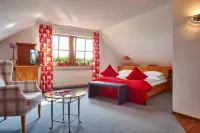 Landhotel Und Gasthaus Polster Hotels in Großenseebach