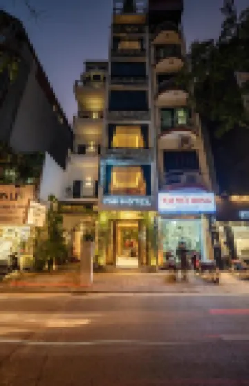 Mai Hotel Bloom Spa - Spa Nhat Ban周辺のホテル