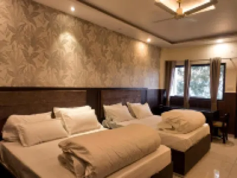 Cottage Club Inn Hotels in Almora
