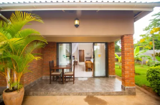 Dzimbahwe Guest Lodge Hotels in 