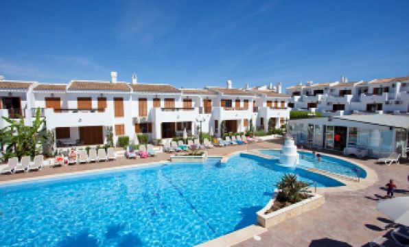 Apartamentos Cristina - Housity