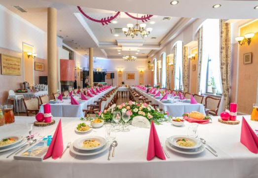 호텔 스타라 포치타