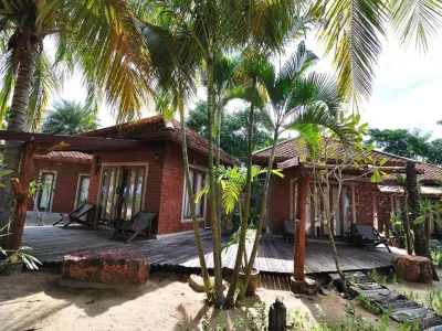 Rachavadee Bankrut Resort Hotels near Thong Chai Hill