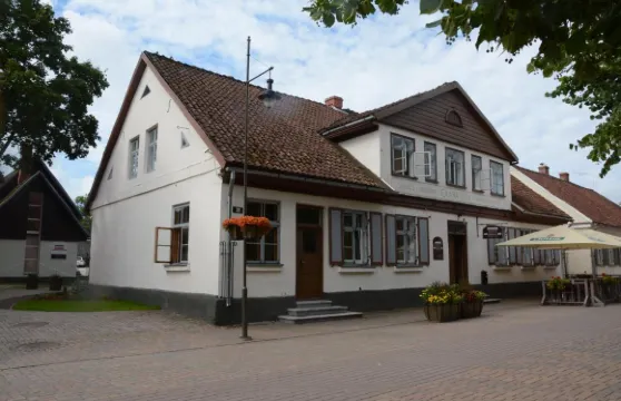 傑卡巴森塔酒店