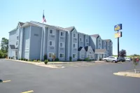 Microtel Inn & Suites by Wyndham Tomah Hotels in Tomah