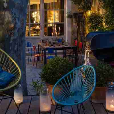 La Maison sur la Sorgue - Esprit de France Hotel Exterior