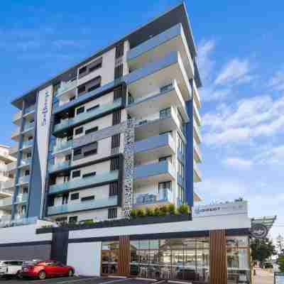 Direct Collective - Sea Breeze Mooloolaba Hotel Exterior