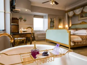 Josephines Luxury Accommodation