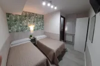 Hostal Verdemar Hotels in Gijón