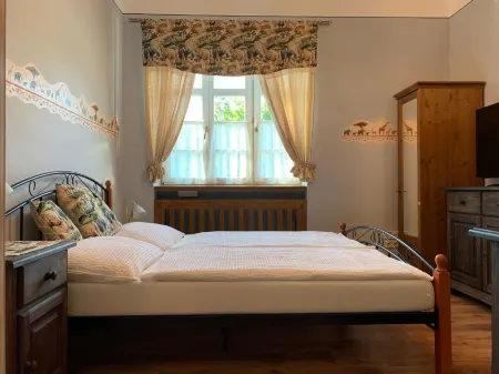 Pension Amadeus & Apartments