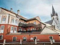 Hotel Casa Luxemburg Hotels near Lutheran Evangelical Cathedral & Tower