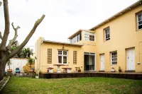 Jikeleza Lodge Hotels in 