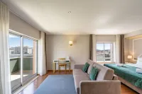 Imperhotel by Umbral