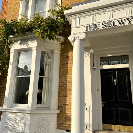 The Selwyn, Richmond Отели рядом с достопримечательностью «Чизвик»