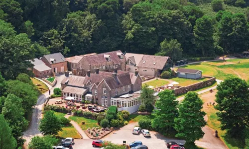 Trefloyne Manor