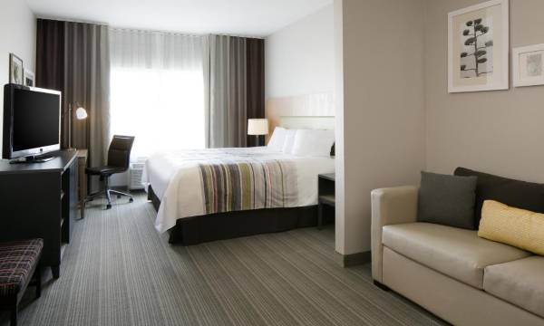 Country Inn & Suites by Radisson, Middleton - Madison West