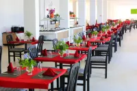 Hotel Neptunia Skanes - Morgenmad