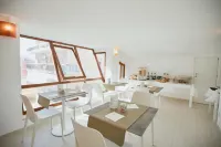 Castrichella Smart Boutique Hotel Rome Airport - bar
