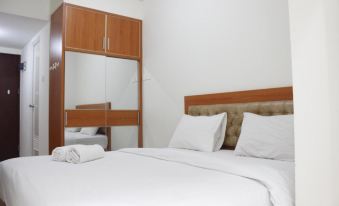 Compact Studio Tamansari Panoramic Apartment by Travelio