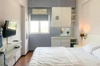 RedLiving Apartemen The Suites Metro - KS 2 Property Tower E فنادق في Buahbatu