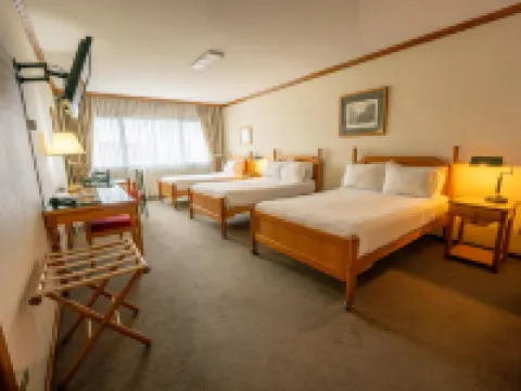 Abba Presidente Suites Puerto Montt Hotels near Casona Cultural ex Banco Llanquihue