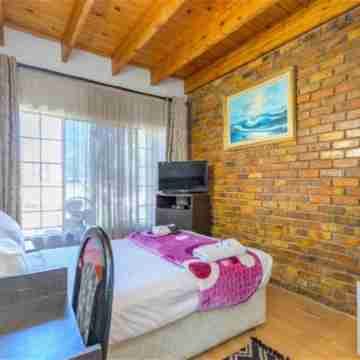 Royal Olympia Lodges & Safaris RSA Rooms