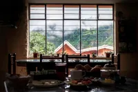 Hosteria Llanovientos - breakfast