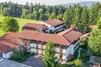 Landhotel Tannenhof - 3-Star