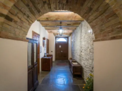 博爾戈桑皮耶特洛酒店 伊塞爾尼亞省酒店