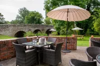 The Lion Hotels in Craven Arms