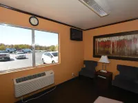 米德韋斯特城速8酒店 米德韋斯特城酒店