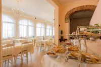 Hotel Stefania - Airport Shuttle