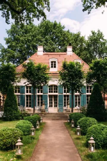 Villa Sorgenfrei Und Restaurant Atelier Sanssouci