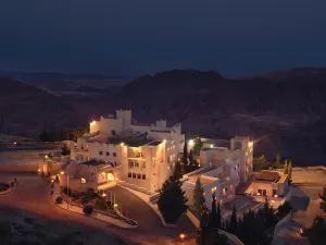 Grand Mercure Petra