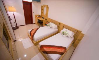 Hathaa Beach Maldives