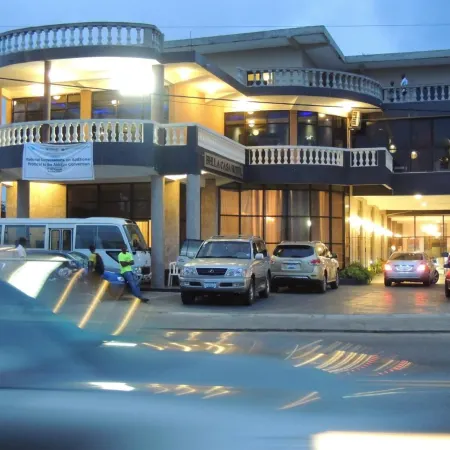 Bella Casa Hotel