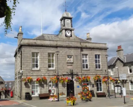Morris Gardens Apartments Hotels in Inverurie
