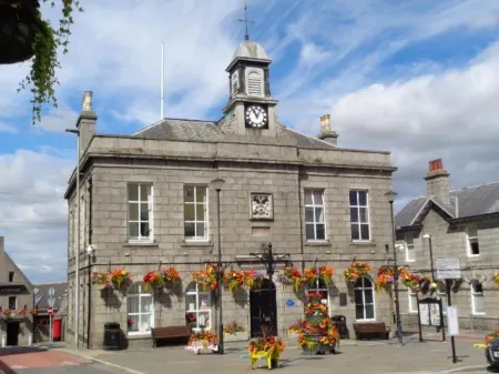 Morris Gardens Apartments Отели в г. Олдмелдрум