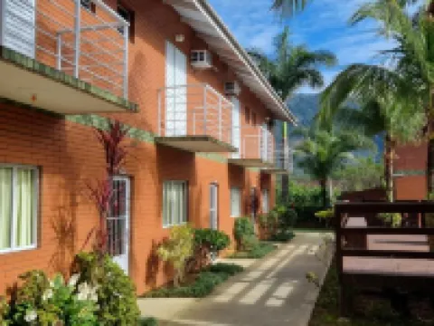 Residencial Dos Portugas โรงแรมในเบอร์ติโอก้า