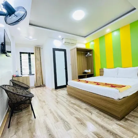 Hung Vuong Hotel Отели рядом с достопримечательностью «Гора Бай Тхо»