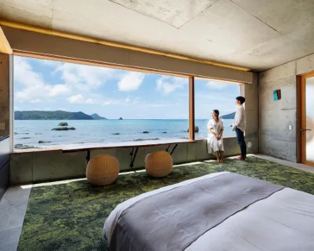 伝泊 The Beachfront MIJORA宿泊棟 奄美のホテル