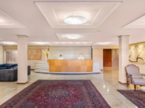 ホテル クリスタル ロンドリナのホテル