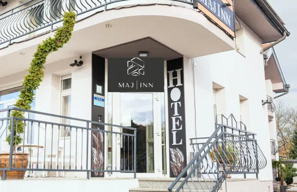 Maj Inn 酒店