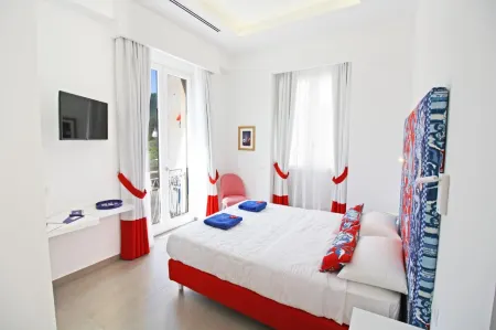 Le Camere del Tappezziere Отели рядом со станцией S. Agnello