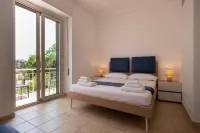 Nautika Suites