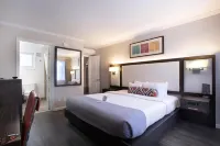 The Palo Alto Inn